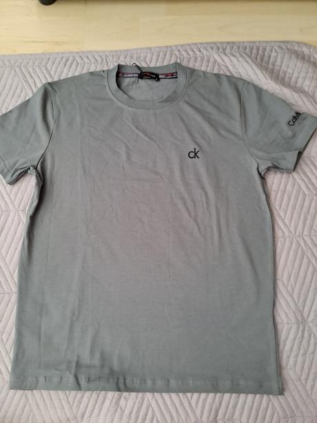 Tricko, calvin klein,l