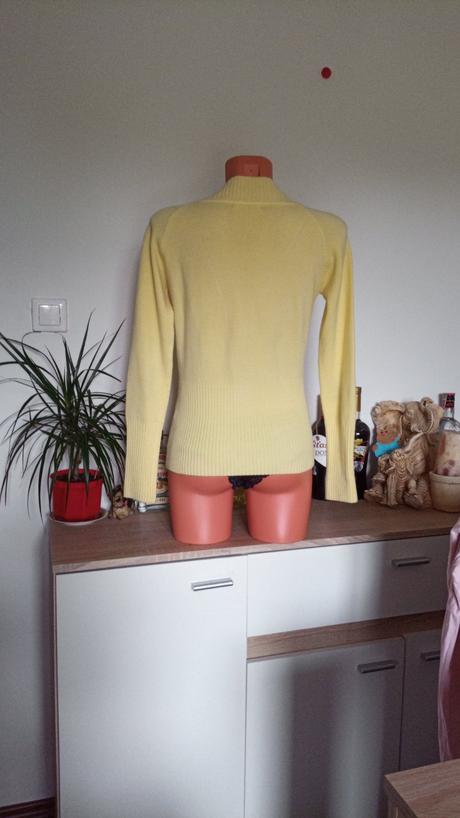 Pulóver v.s/m-38, 38