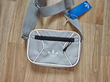 Malá adidas taška, adidas
