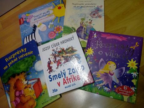 Bábika a knihy pre deti, 