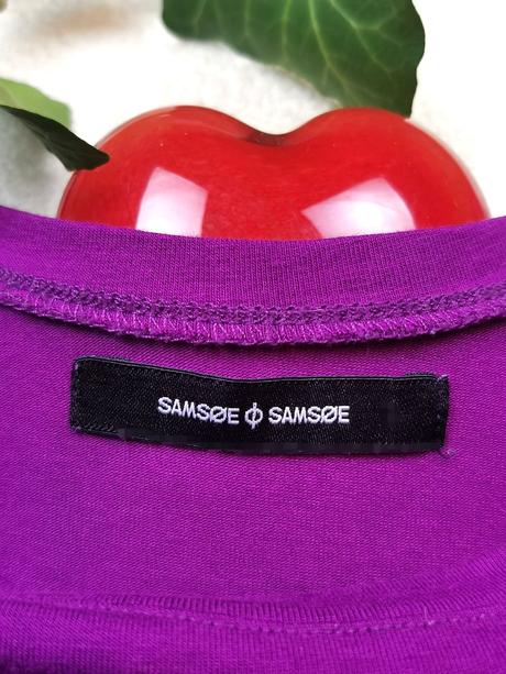 Samsoe & samsoe - sexi šaty vo farbe fuxia, s