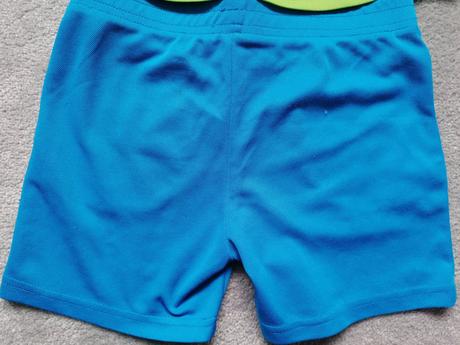 Tričko +šortky, 122