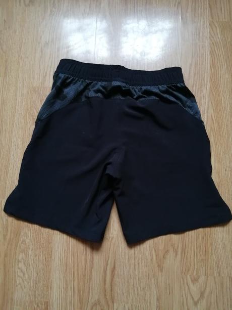 Krátke nohavice, 134