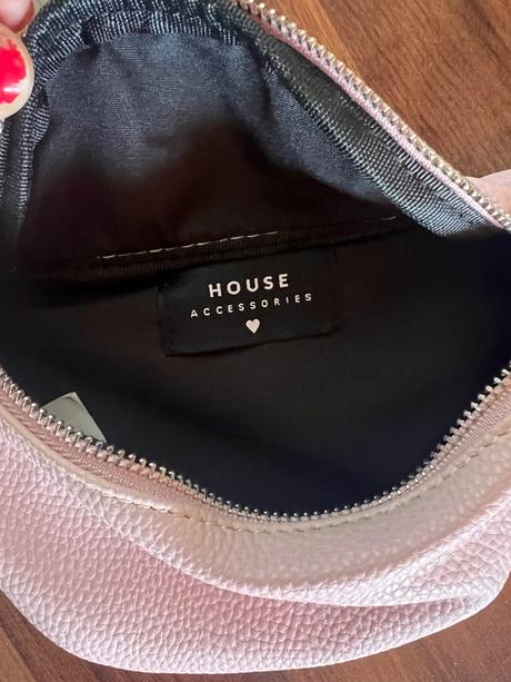 Ľadvinka zn. house, house