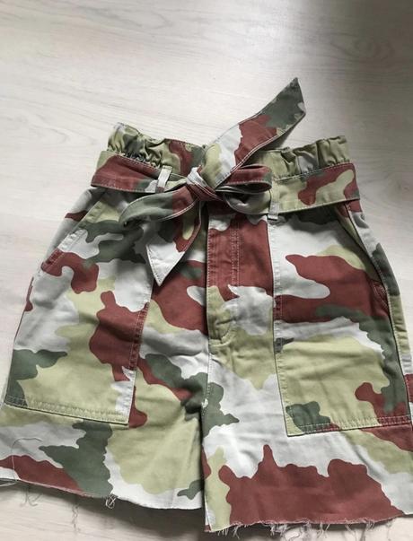 Šortky, zara,36
