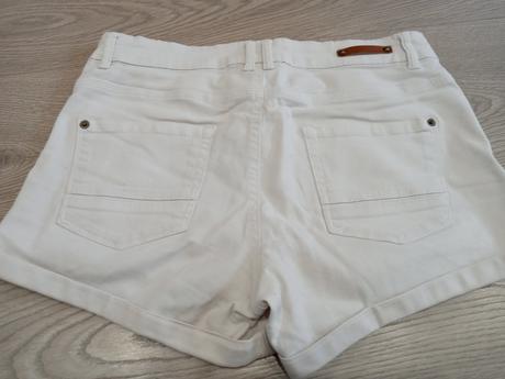 Biele kratase, orsay,xs