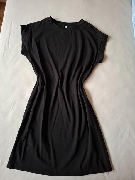 Cierne saty, takko,s