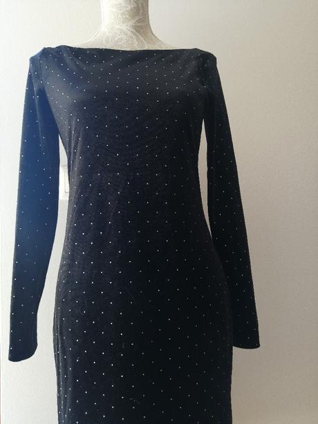 Šaty reserved bodkované zamat,v34-36,podš.,elast., reserved,36