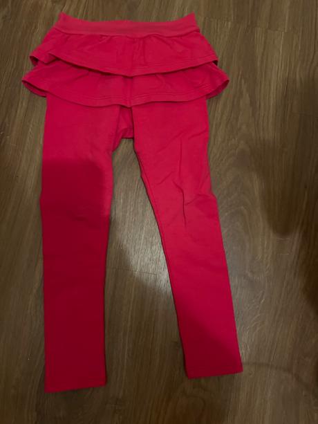 Suknoleginy happy 104, 104