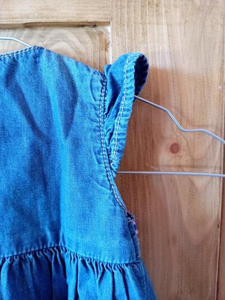 Vyšívané šaty, f&f,86