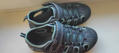 Turisticke sandale, 34