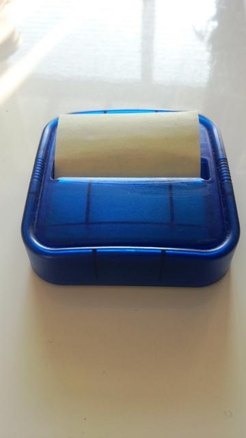 Stojan s lístkami na poznámky,