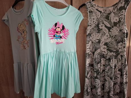 Šaty pre 8-10 r., c&a,140