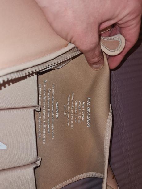 Plávacia vestička filibabba,