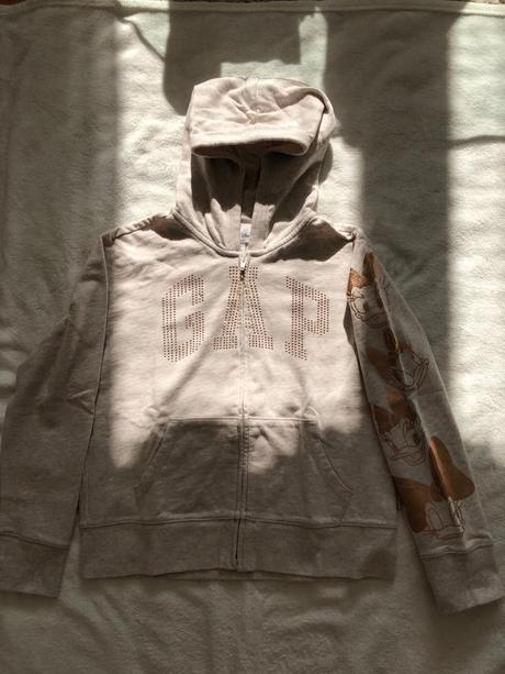 Predam dievcenske oblecenie, 104–116