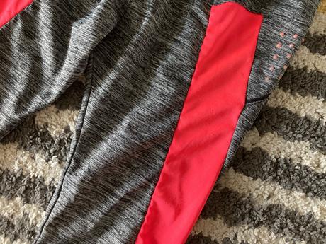 Športové krátke legíny, 134