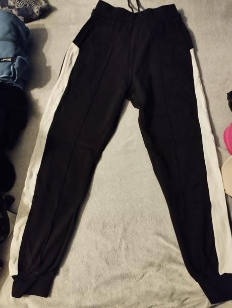 Tepláky, reserved,s