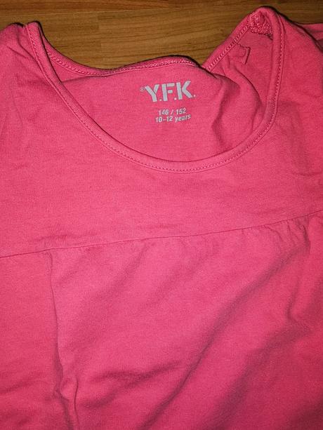 Šaty a 2 ks tričko veľ 140/146, alpine pro,140