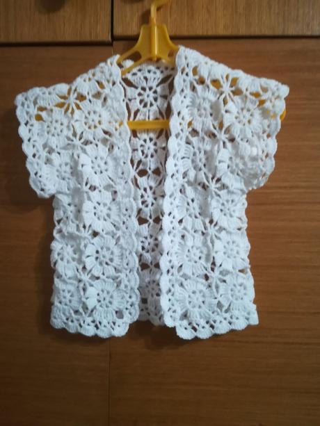 Detská háčkovaná vestička 14, <50