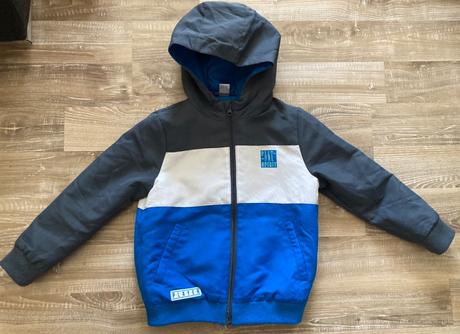 Krásna prechodná bundička, 122