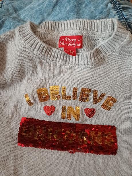 Tenší svetrík s pretáčacími flitrami, 116