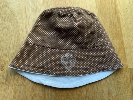 Krasny letny handmade klobucik, 98