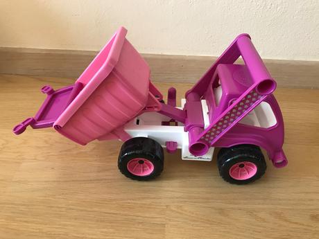 Plastové auto s panáčikom pre dievčatá, 