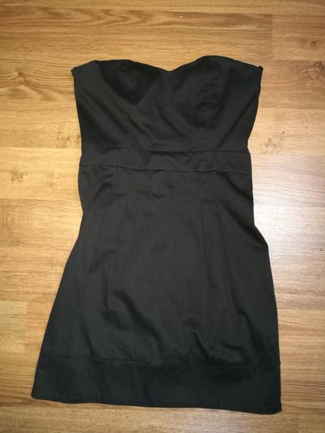 Dámske elegantne šaty bez ramienok, pimkie,s