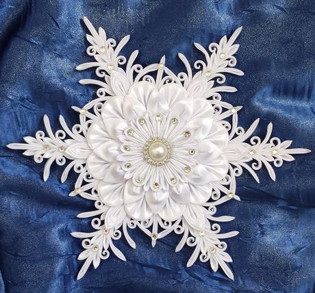 Vianočná hviezda - špic stromčeka, 