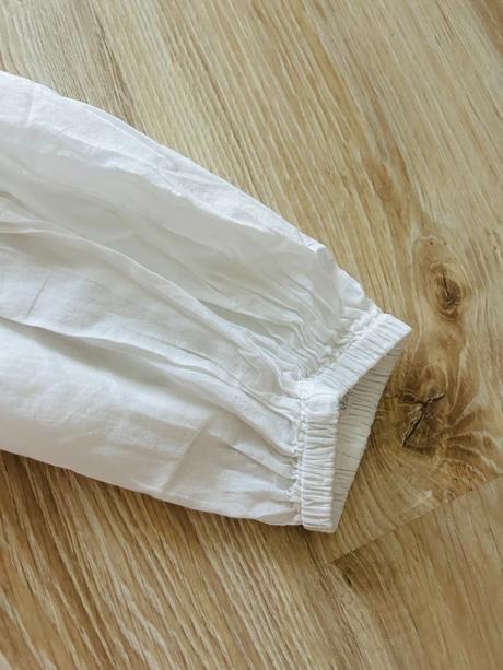 Nádherné vyšívané značky h&m, pc 34,99 eur, h&m,s