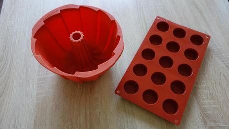 Silikónové formy na bábovku a minikoláčiky,