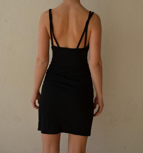 Cierne trblietave saty, xs