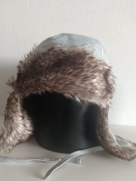 Ciapka, 50