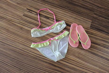 Flip flopy  reserved v. 32/33, reserved,32