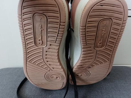 Tenisky, champion,40