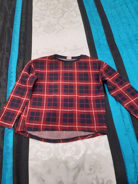 Hrubšie tričko, zara,152