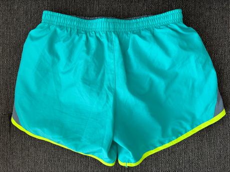 Dámske niké šortky xs, nike,xs