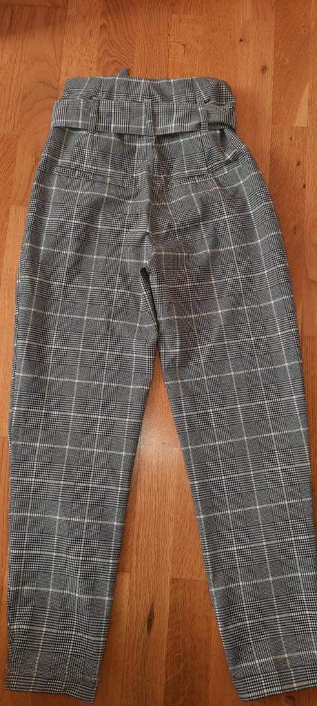 Nohavice, bershka,32