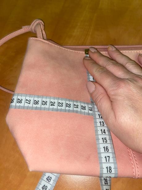 Jednoducha kabelka na plece, house