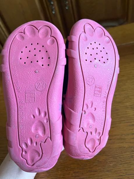 Riflovinové papučky s výrezom srdiečkom, ren but,27