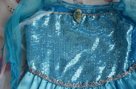 Karnevalové šaty elsa, 