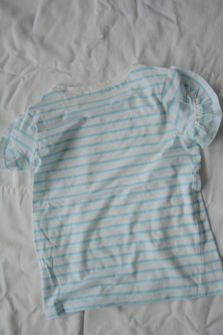 Kvalitné tričko s volánmi a pásikmi, next,128