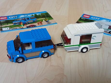 Lego 60117 dodávka a karavan,