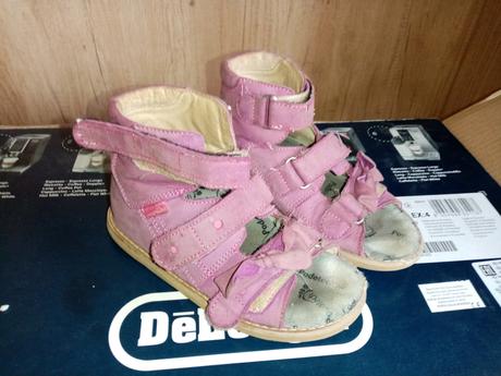 Sandalky vd 17cm, 26