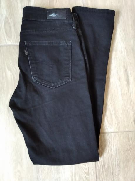 Dámske rifle veľkosť 36, levis,s