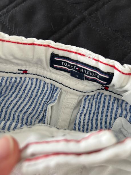 Elegantne kraťasy tommy hilfiger, tommy hilfiger,104