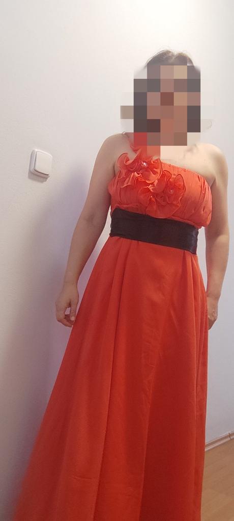 Spoločenské šaty, l