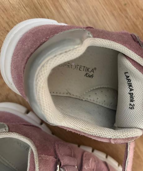 Tenisky, protetika,29