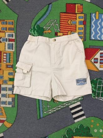 Chlapčenské kraťasy, 110