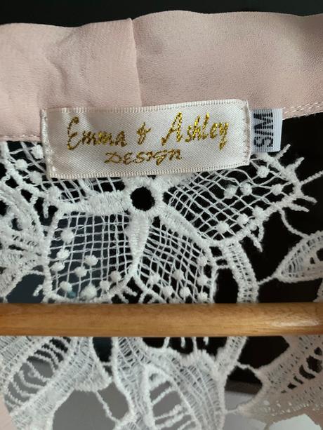 Čipkovaná blúzka, s